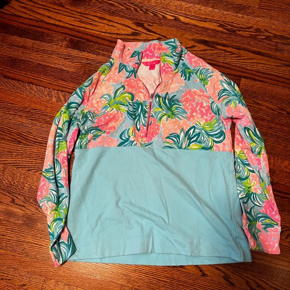 Lilly Pulitzer Pullover/Popover - Picture 1 of 3